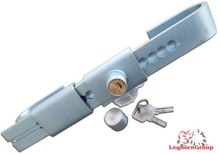 barrier seal cargo door lock